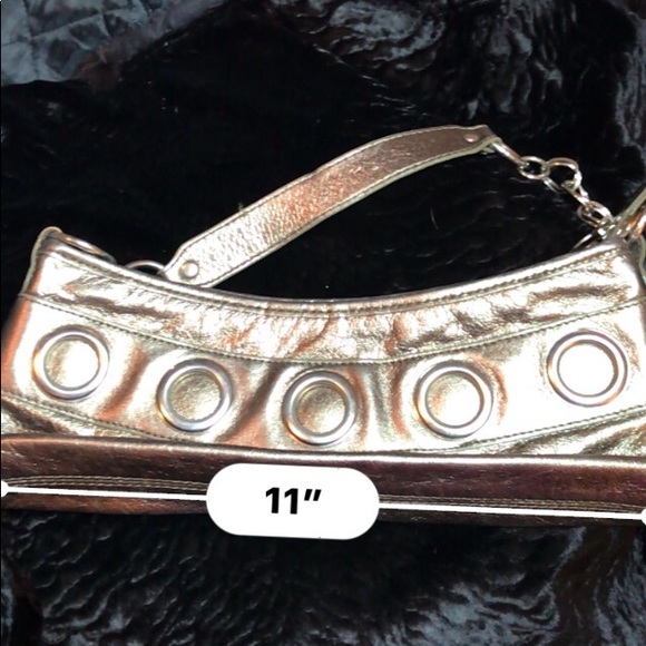 Purse - Picture 2 of 8